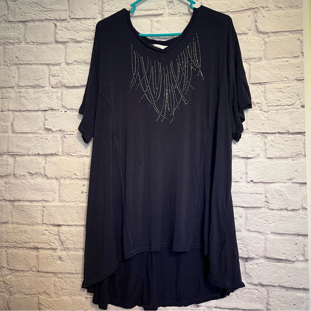 CJ Banks navy blue short sleeve hi-low embellished v- neck blouse sz 2X